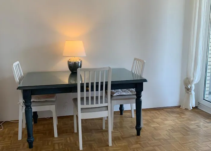 Flat Medien Hafen 30mintofair Apartment Dusseldorf