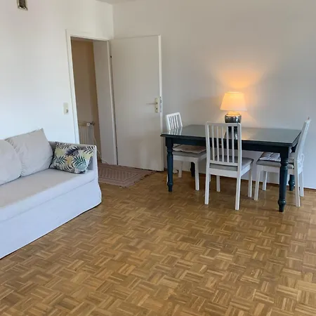 Flat Medien Hafen 30mintofair Appartement
